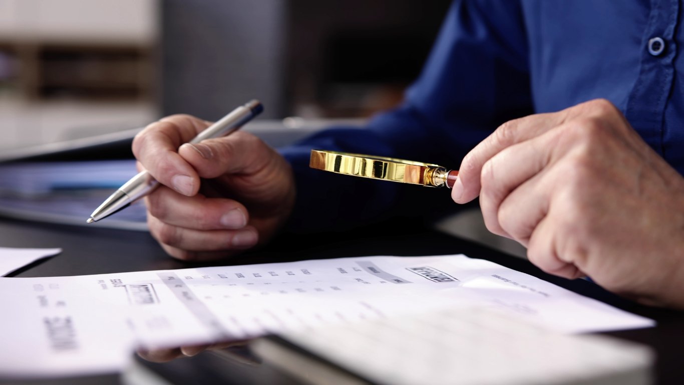 How to Conduct a Criminal Background Check for Your Business